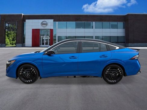 New 2026 Nissan Sentra SR FWD image 2