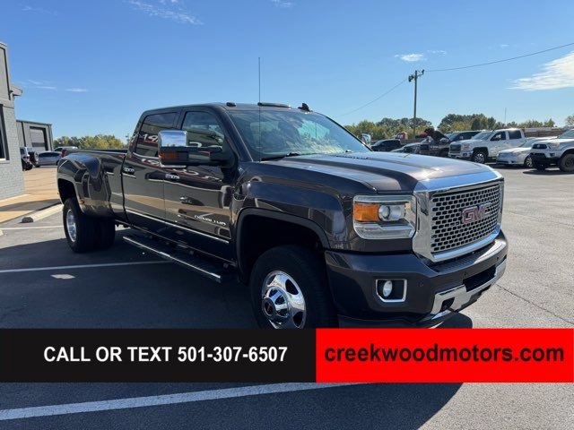 Used 2016 GMC Sierra 3500 Denali w/ Duramax Plus Package AWD/4WD image 2