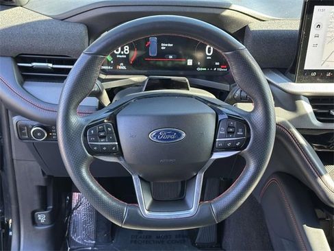 Used 2025 Ford Explorer ST-Line image 19