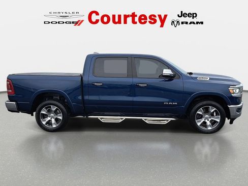 Used 2022 RAM 1500 Laramie AWD/4WD image 4
