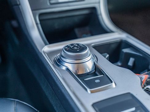 Used 2024 Ford Edge SEL image 27