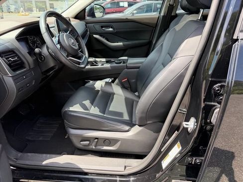 Used 2023 Nissan Rogue SV w/ SV Premium Package AWD/4WD image 8