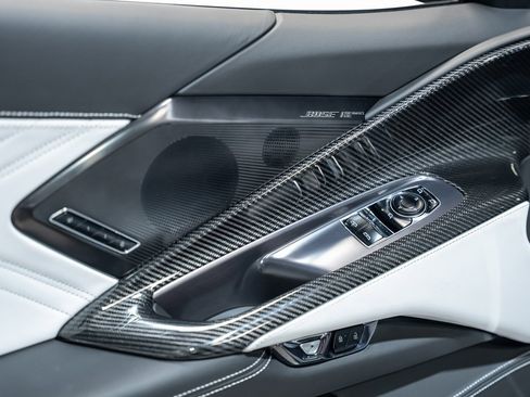 Used 2024 Chevrolet Corvette Stingray Premium Conv w/ 3LT image 68