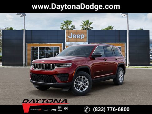New 2026 Jeep Grand Cherokee Laredo AWD/4WD image 1