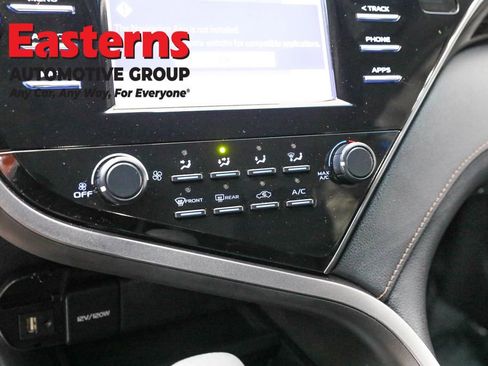 Used 2019 Toyota Camry LE image 20