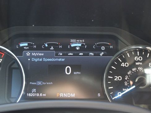 Used 2018 Ford F150 Lariat image 24