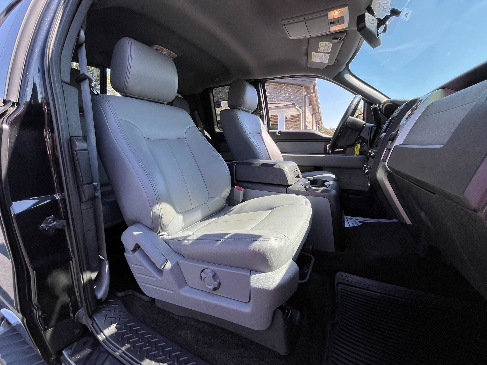 Used 2014 Ford F150 XLT w/ Equipment Group 302A Luxury AWD/4WD image 15