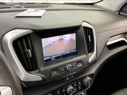 Certified 2023 GMC Terrain SLE w/ Driver Convenience Package AWD/4WD image 27