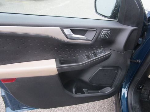 Used 2020 Ford Escape SEL image 23