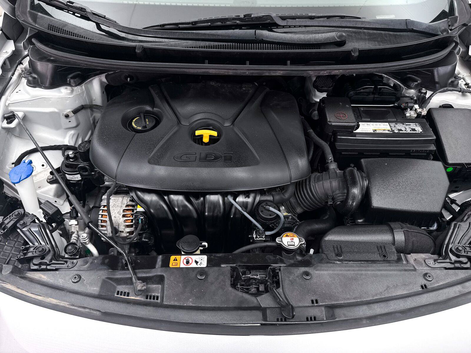 Used 2014 Hyundai Elantra GT FWD image 5