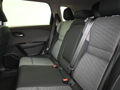 Used 2023 Nissan Rogue SV AWD/4WD image 22