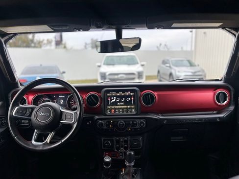 Used 2021 Jeep Wrangler Unlimited Rubicon image 22