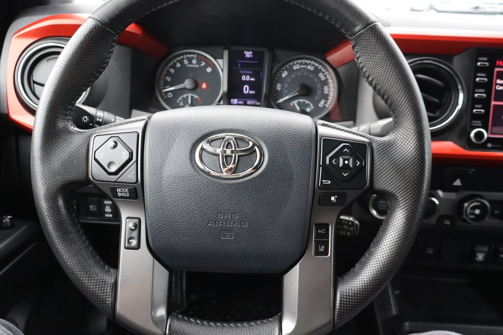 Used 2020 Toyota Tacoma TRD Off-Road AWD/4WD image 6