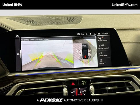 Used 2021 BMW X5 sDrive40i w/ M Sport Package RWD image 9