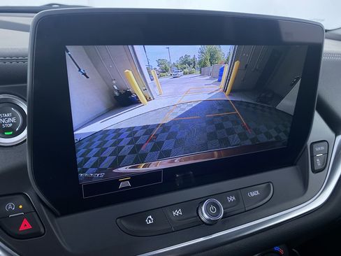 Certified 2024 Chevrolet Blazer LT w/ Convenience Package image 6