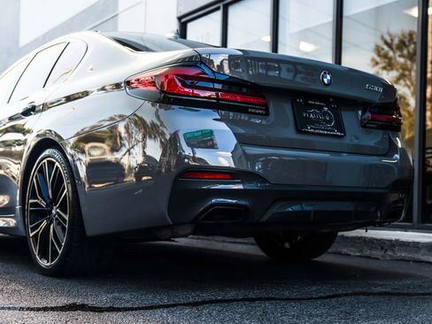 Used 2021 BMW 530i w/ M Sport Package RWD image 11