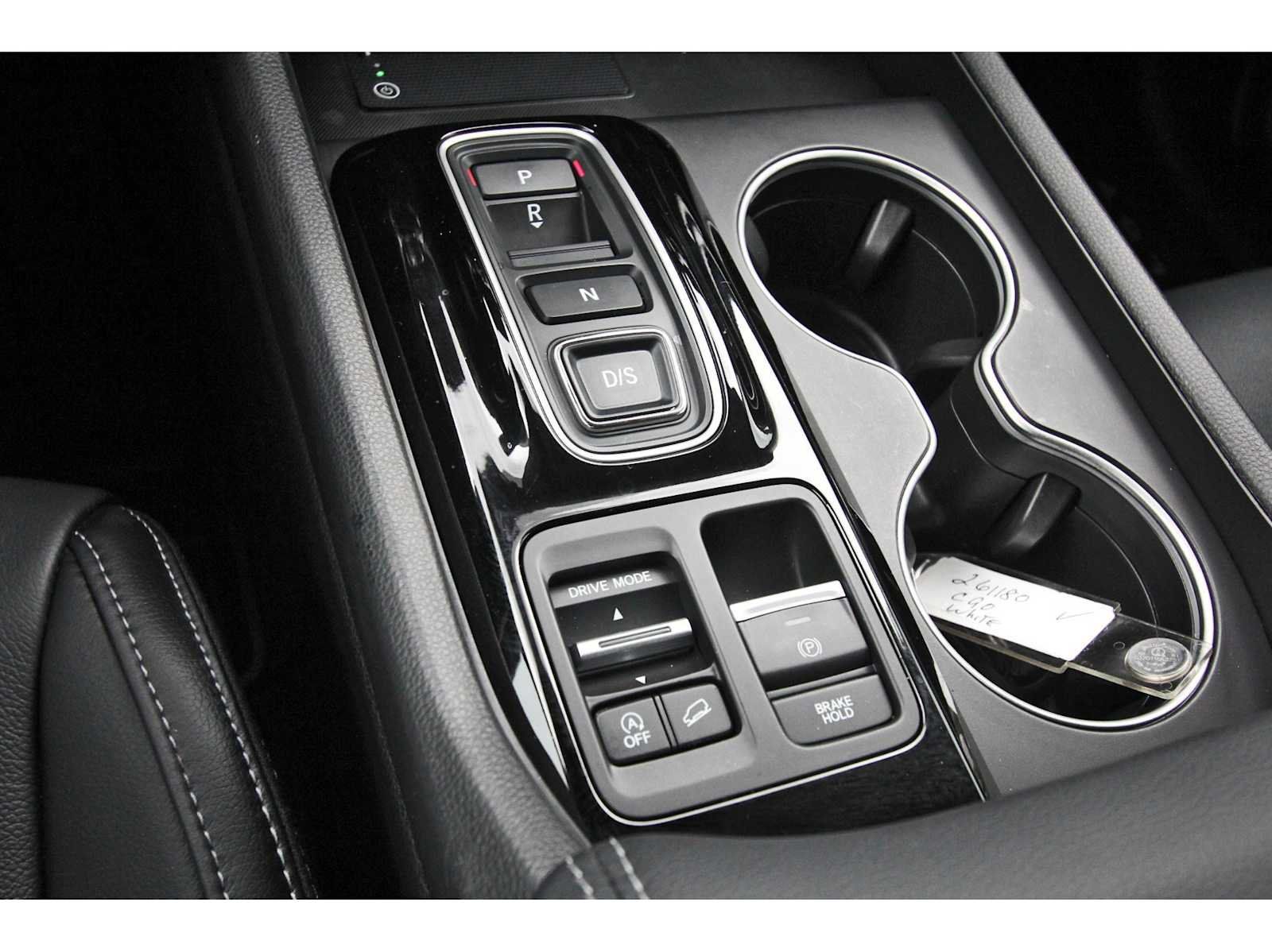 Used 2025 Honda Pilot Touring image 27