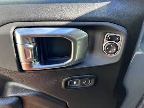 Used 2024 Jeep Wrangler Sport S w/ Convenience Group image 15