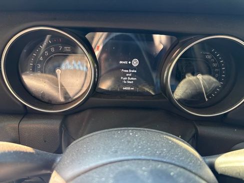 Used 2022 Jeep Wrangler Unlimited Rubicon 4xe AWD/4WD image 18