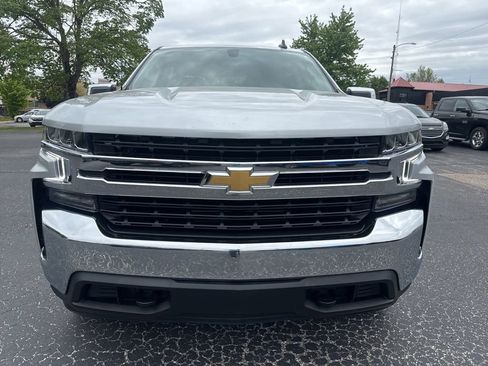Used 2022 Chevrolet Silverado 1500 LT w/ Bed Protection Package AWD/4WD image 2