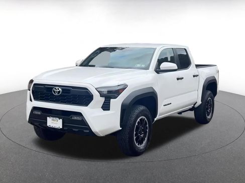 Used 2025 Toyota Tacoma TRD Off-Road image 7