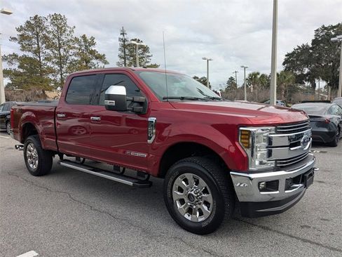 Used 2018 Ford F250 Lariat w/ Lariat Ultimate Package image 2