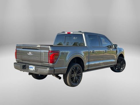 Used 2025 Ford F150 Platinum AWD/4WD image 4