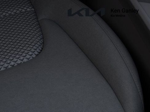 New 2026 Kia Sportage LX image 24