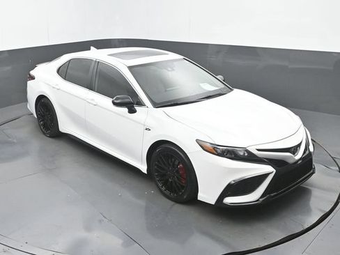 Used 2023 Toyota Camry SE FWD image 30