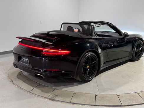 Used 2017 Porsche 911 Carrera image 22