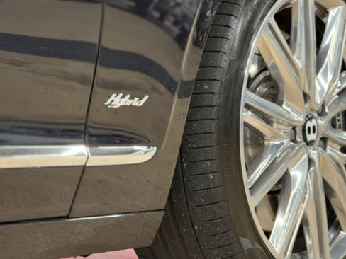 Used 2022 Bentley Flying Spur Plug-In Hybrid image 20