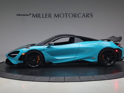 Used 2022 McLaren 765LT RWD image 23
