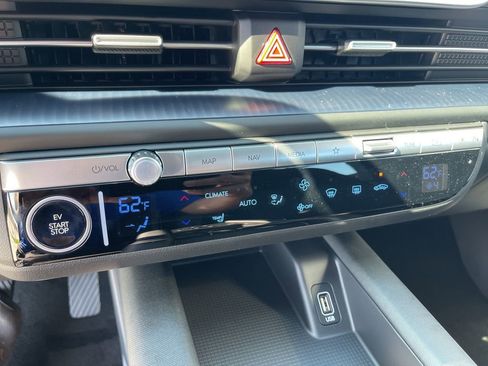 New 2025 Hyundai Ioniq 6 SE image 29