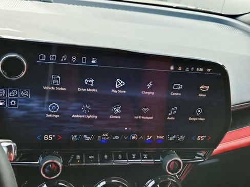 Used 2025 Chevrolet Blazer EV RS image 21