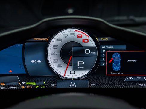 Used 2022 Ferrari SF90 Spider AWD/4WD image 79