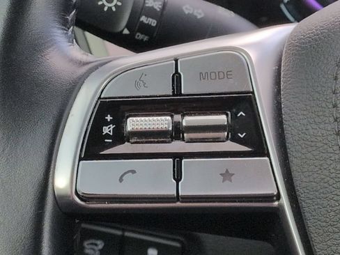 Used 2025 Kia Telluride S FWD image 20