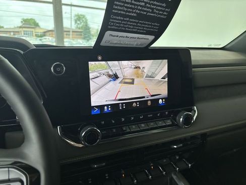 Certified 2023 Chevrolet Colorado ZR2 w/ ZR2 Convenience Package III image 26