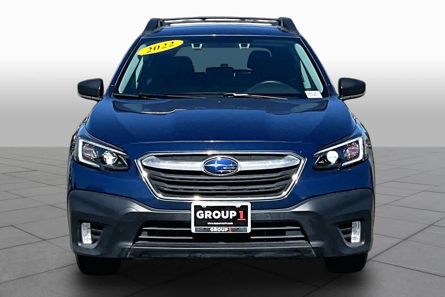 Used 2022 Subaru Outback AWD/4WD image 3