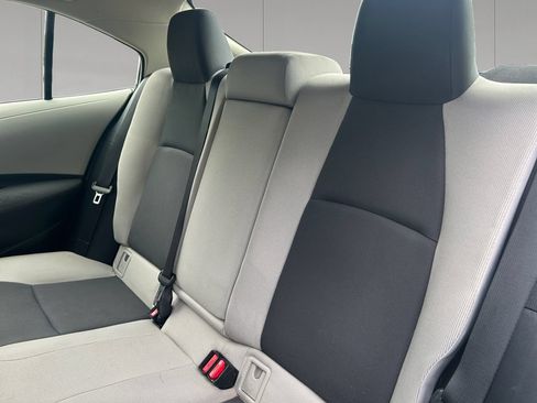 Used 2025 Toyota Corolla LE AWD/4WD image 16
