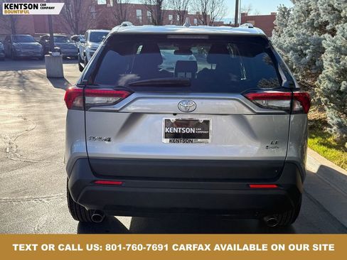 Used 2025 Toyota RAV4 LE image 7