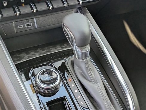 New 2026 GMC Canyon Elevation w/ Convenience Package image 18