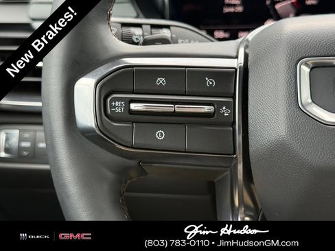 Certified 2024 GMC Acadia AT4 w/ Luxury Package AWD/4WD image 30
