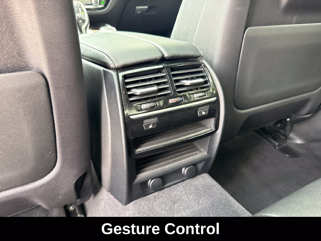 Used 2018 BMW 540i xDrive AWD/4WD image 26