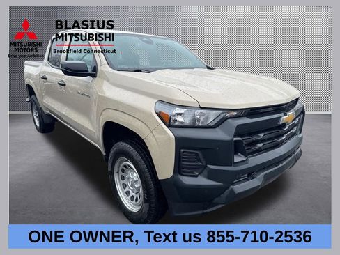 Used 2024 Chevrolet Colorado W/T RWD image 1
