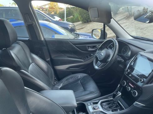 Used 2024 Subaru Forester Limited w/ Convenience Package AWD/4WD image 10