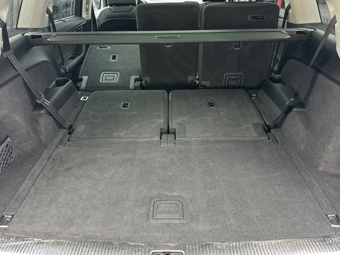 Used 2023 Audi Q7 3.0T Prestige w/ Prestige Package image 33