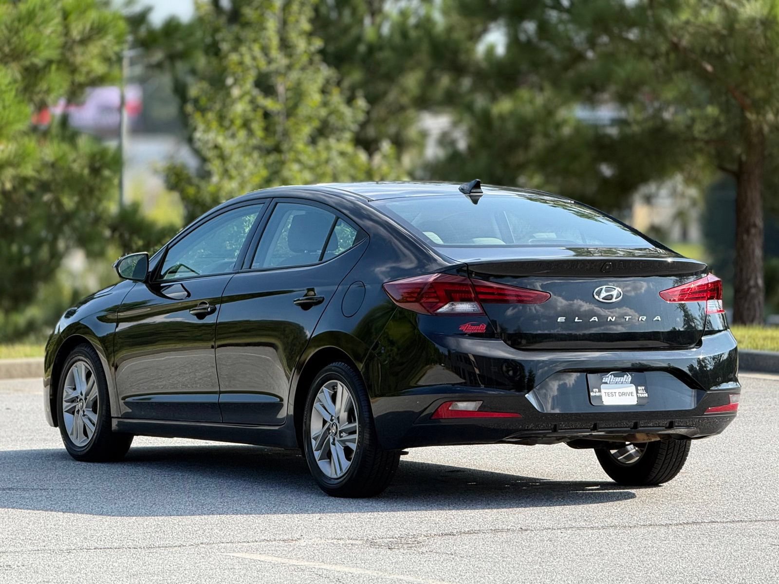 Used 2019 Hyundai Elantra SEL FWD image 10