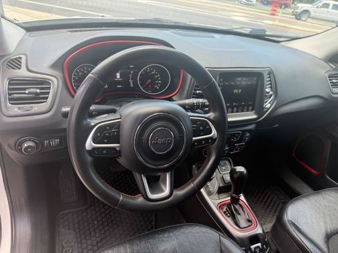 Used 2021 Jeep Compass Trailhawk AWD/4WD image 20