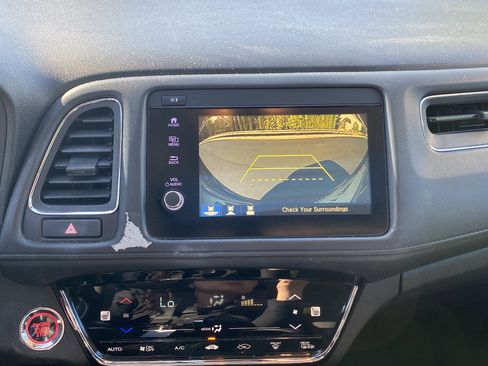 Used 2022 Honda HR-V EX image 23