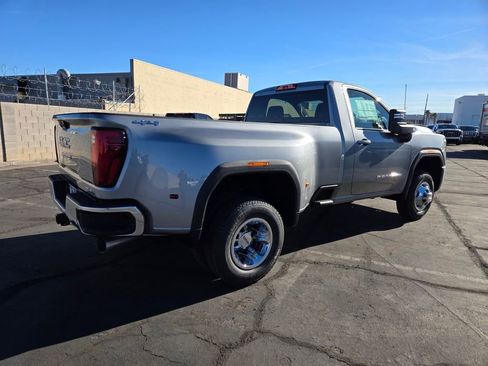 New 2026 GMC Sierra 3500 SLE image 4